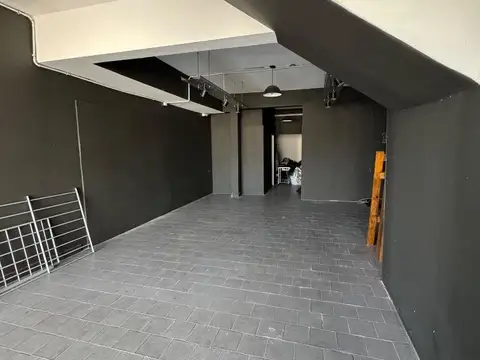 Local en Alquiler en Villa Primera, $ 1.000.000