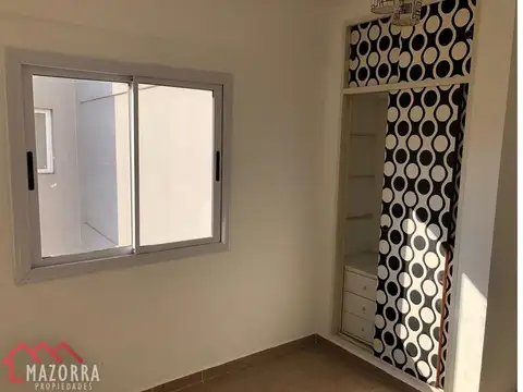 Departamento en Alquiler en Caseros, $ 480.000