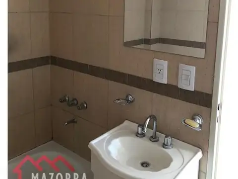 Departamento 2 ambientes con 1 baño