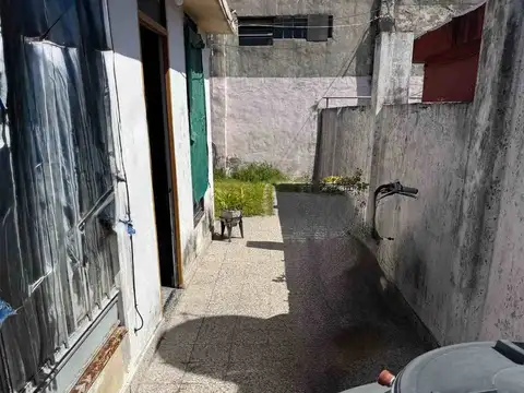 VENTA PH 3 AMBIENTES C/PATIO CASEROS-APTO CREDITO