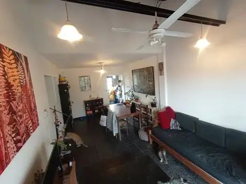 Casa 4 ambientes con 1 baño