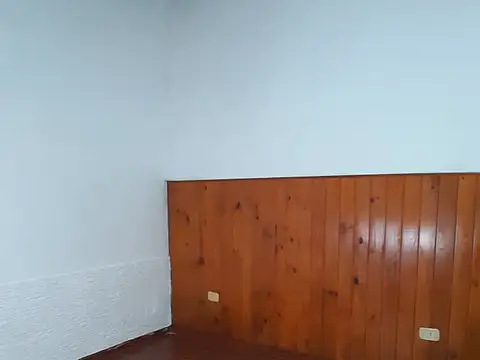 Depto Tipo Casa en Alquiler de 1 dormitorio