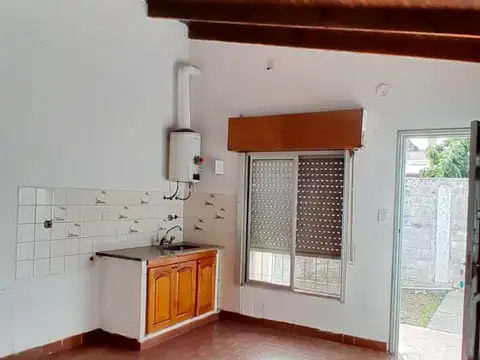 Depto Tipo Casa en Alquiler en Boulogne, $ 430.000