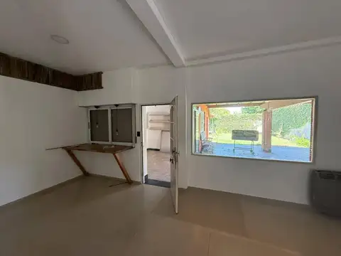 Casa en Alquiler en Monte Grande, $ 1.500.000