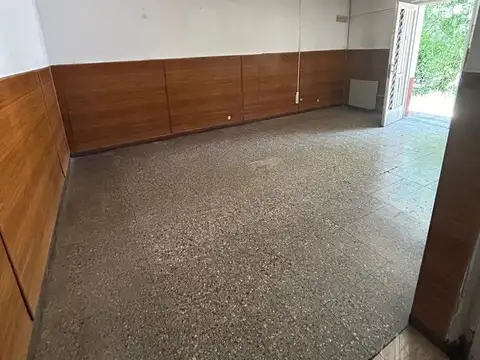 Local en Venta 50 años