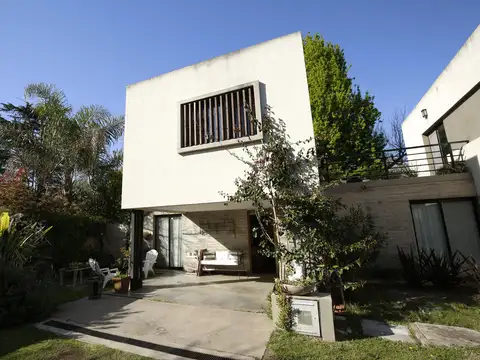 Calle 453 y 23 2800