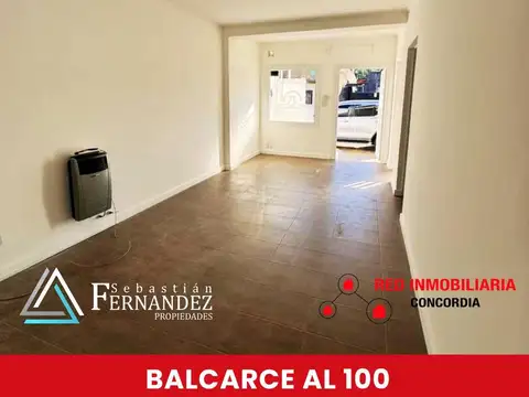 Balcarce 100