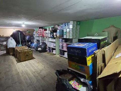 Avenida Hipólito Yrigoyen 1600