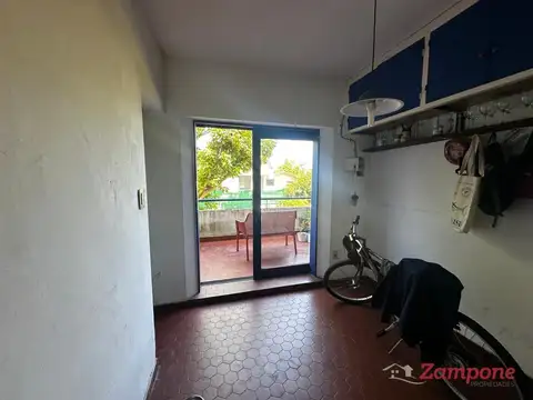 Departamento 5 ambientes con 1 baño