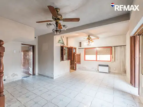 Depto Tipo Casa en Venta de 5 ambientes