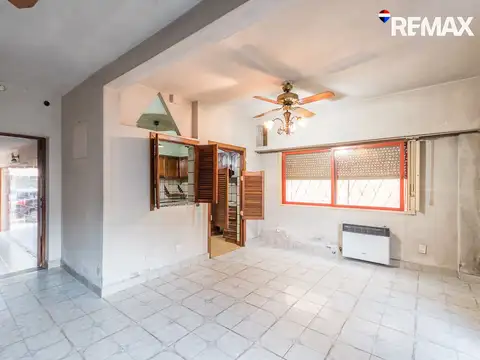 Depto Tipo Casa en Venta en Piñeyro, USD 99.900