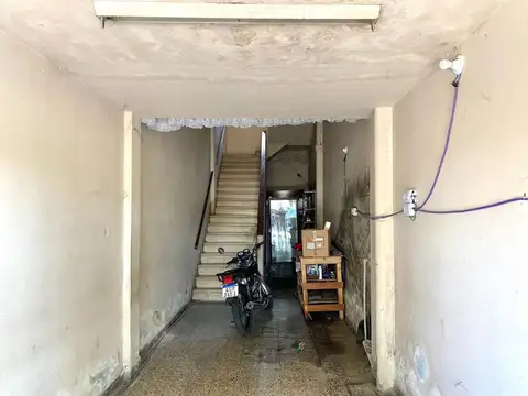 Galpon en Venta en El Palomar, USD 180.000