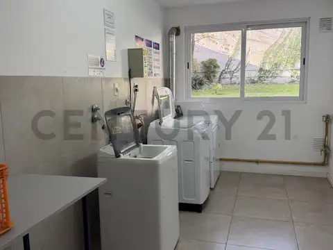 Departamento en Venta con 3 cocheras