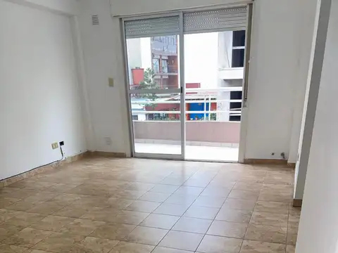 Departamento en Alquiler en San Cristóbal, $ 700.000