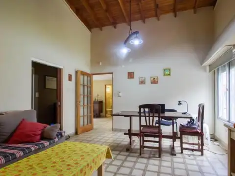 Casa en Venta en Villa Elisa, USD 135.000