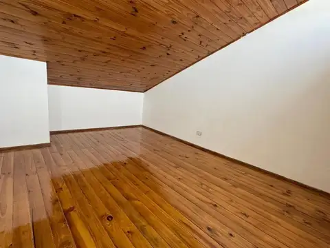 Departamento en Alquiler en Villa Sarmiento, $ 400.000