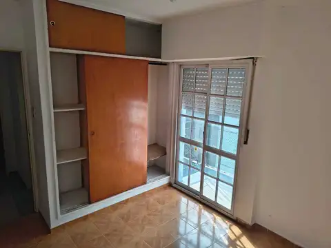 33 E/ 123 Y 124 300