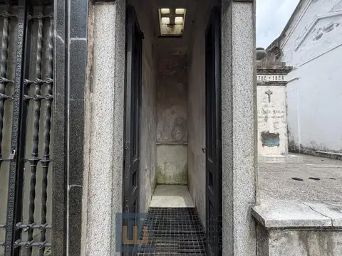 Venta Bóveda en el Cementerio de la Recoleta