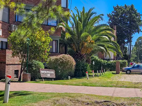 Martin Pescador 1100, Piso 2DO