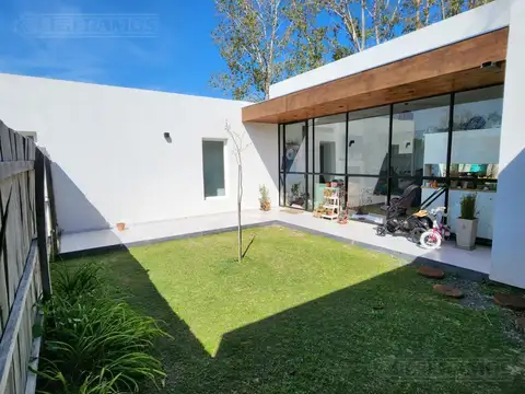 Casa en Venta 1 año