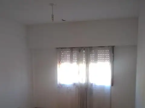Depto Tipo Casa 2 ambientes con 2 baños