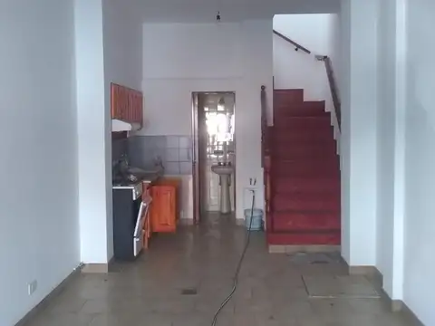 Depto Tipo Casa en Venta de 2 ambientes