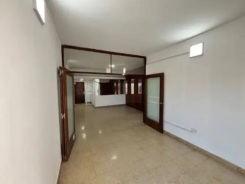 Departamento 5 ambientes con 3 baños