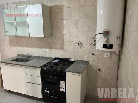 Departamento en Alquiler en Flores, $ 650.000