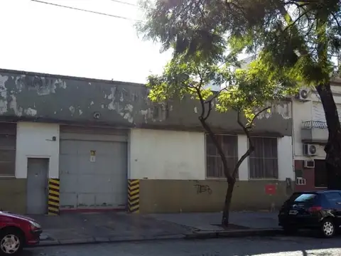 Asuncion 2429/2437