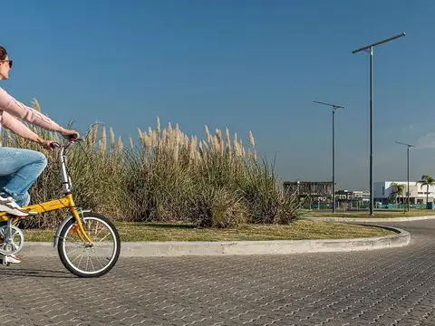 Terreno en Venta de 893,0 m2