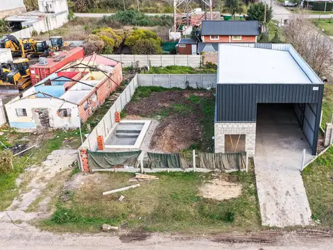 Marcos Ateca esquina Los Aromos - Roldán