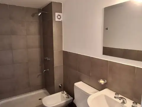 Departamento en Alquiler en Godoy Cruz, $ 580.000