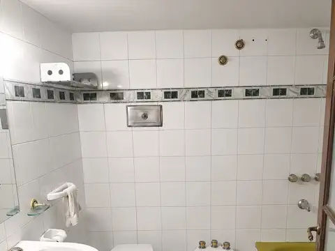 Depto Tipo Casa en Venta en Almagro, USD 100.000