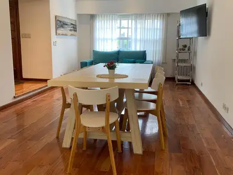 ALQUILER 24 MESES| AMPLIA CASA CON JARDIN Y COCHERA | PLAYA GRANDE