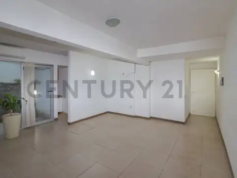Oficina en Alquiler en Abasto, $ 450.000