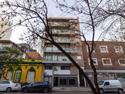 Cochabamba 1500, Piso 0