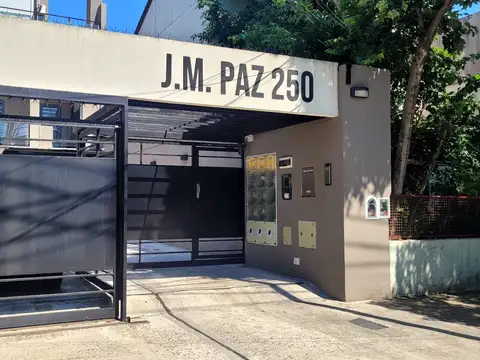 Departamento en Dúplex con Balcón, Toilette, Cochera y SUM - FLORIDA PLATENSE