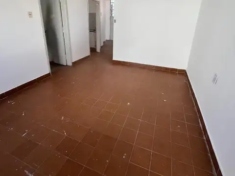 Depto Tipo Casa en Alquiler de 1 dormitorio