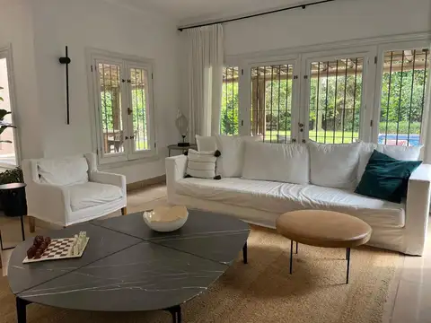 Casa en Alquiler Temporal de 4 dormitorios
