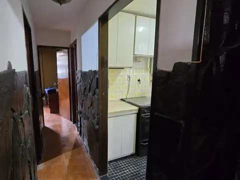 Departamento en Lomas De Zamora, departamento 3 ambientes, barrio 420, muy buen estado