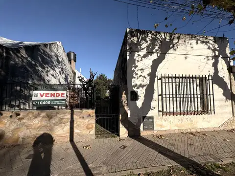 OFERTA UNICA   LOTE CON EDIFICACION A DEMOLER - BARRIO CENTRO