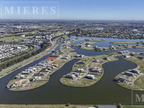 Lote al agua en el barrio Los Puentes, Nordelta.