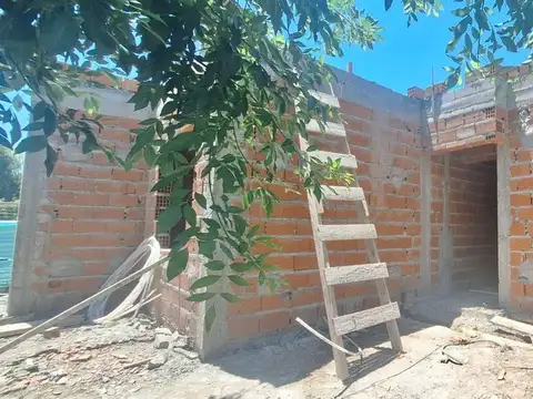 Casa en Venta en Pilar Del Este, USD 210.000