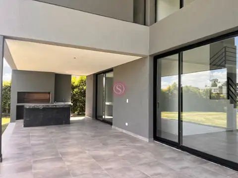 Casa en Venta en San Matias, USD 445.000
