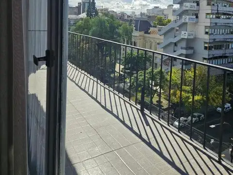 Departamento en Alquiler de 5 ambientes