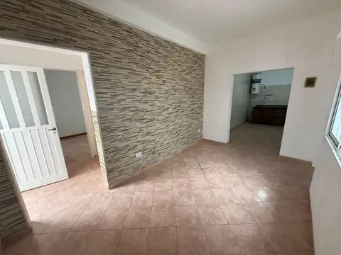Depto Tipo Casa en Alquiler en Boulogne, $ 720.000