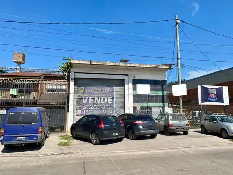 DEPÓSITO IND/COM 360 M² + 9 MONOS RTA 8 JOSE C PAZ
