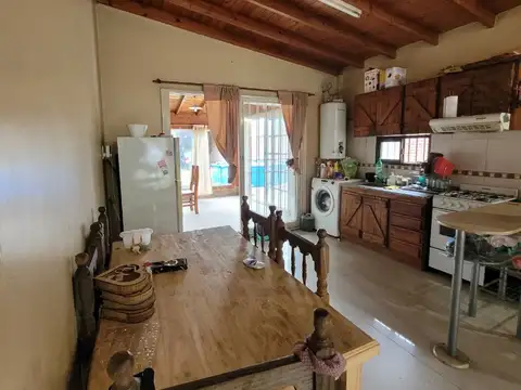 Casa 3 ambientes con 1 baño