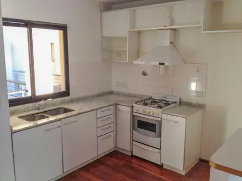 Departamento en Alquiler en San Isidro Centro, $ 1.400.000