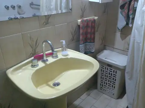 Depto Tipo Casa 3 ambientes con 1 baño